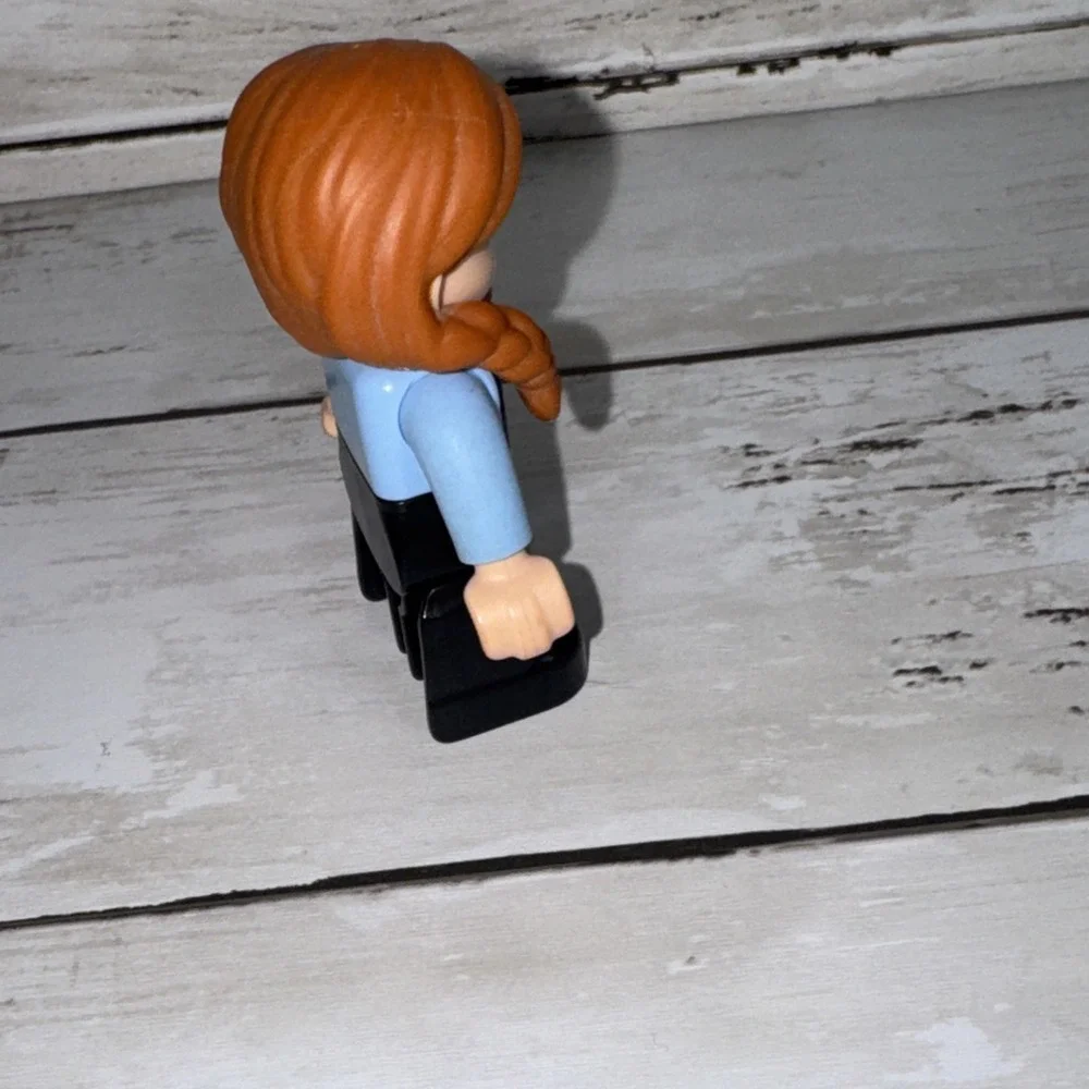 Lego Duplo Anna Princess Disney Frozen Minifig Figure Red Headed Girl Braids